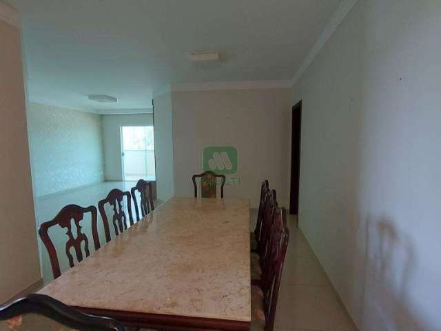 Apartamento com 4 quartos à venda no Vigilato Pereira, Uberlândia  por R$ 850.000