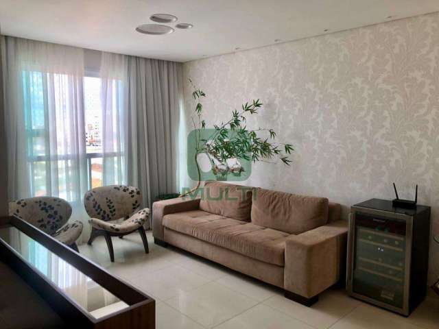 Apartamento com 3 quartos à venda no Santa Mônica, Uberlândia  por R$ 645.000