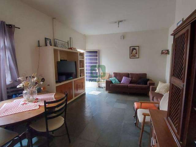 Casa com 2 quartos à venda no Martins, Uberlândia  por R$ 950.000