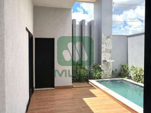 Casa em condomínio fechado com 3 quartos à venda no Novo Mundo, Uberlândia  por R$ 1.750.000