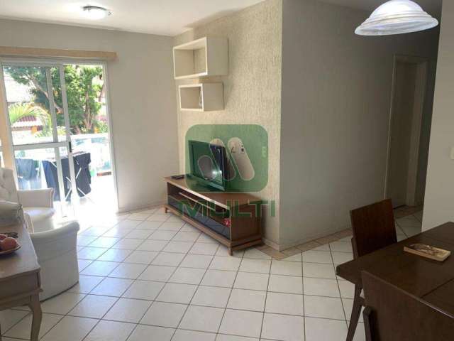 Apartamento com 2 quartos à venda no Tabajaras, Uberlândia  por R$ 330.000