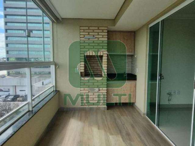 Apartamento com 3 quartos à venda no Brasil, Uberlândia  por R$ 690.000