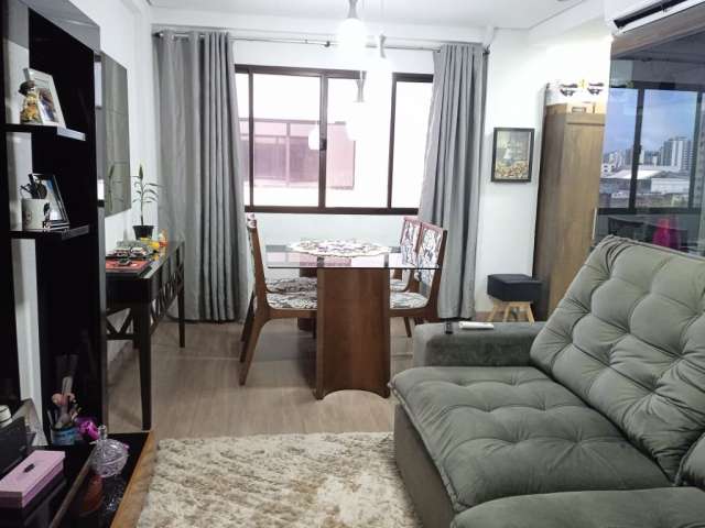 Apartamento totalmente Mobiliado no Condomínio SMART FLAT no CENTRO para venda com 46 m²