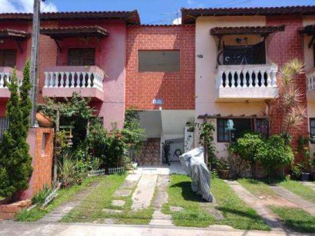 Casa em condomínio com 2 quartos e 1 banheiro no bairro Belas Artes em Itanhaém/SP
