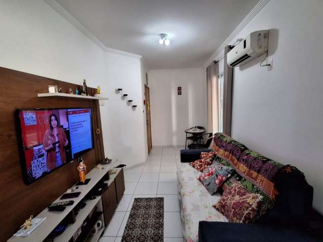 Apartamento com 1 quarto e 1 banheiro no bairro Canto do Forte em Itanhaém/SP