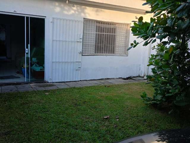 Casa com 1 quarto e 1 banheiro no bairro Jardim Regina em Itanhaém/SP