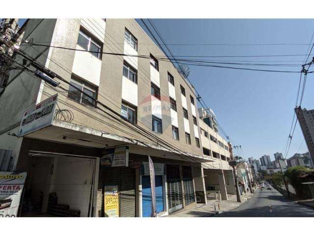 Apartamento amplo de 2 quartos à venda por r$179.900 na rua dom silvério - alto dos passos - juiz de fora, mg
