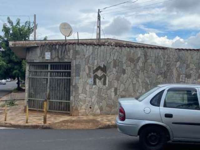 Casa à venda no bairro Ipiranga - Ribeirão Preto/SP