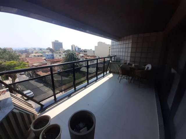 Excelente apartamento com 3 dormitórios à venda, 150 m² por R$ 900.000 - Imbetiba - Macaé/RJ.