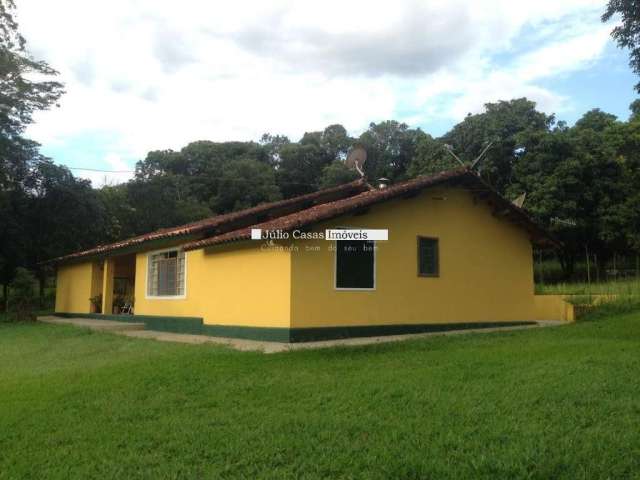 Chácara / sítio com 4 quartos à venda no Caieiras, Sarapuí  por R$ 690.000