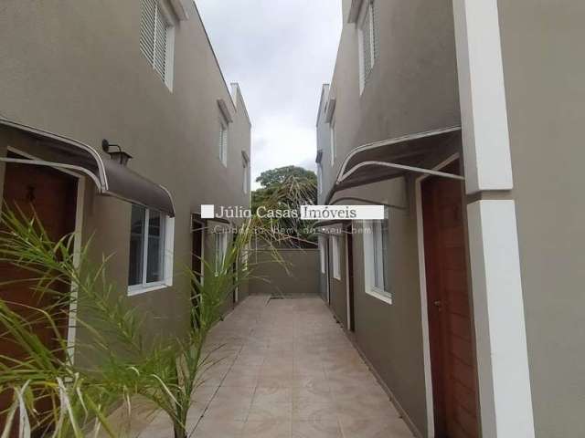 Casa em condomínio fechado com 2 quartos à venda no Jardim Karolyne, Votorantim  por R$ 250.000