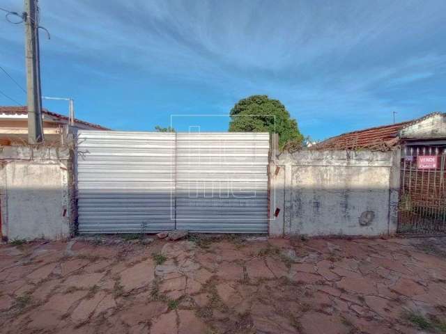 Terreno à venda na Vila Boa Vista, São Carlos  por R$ 240.000
