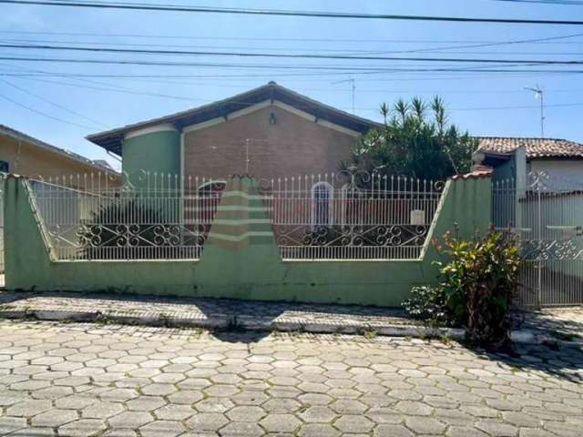 Casa a Venda na Vila Resende em Caçapava