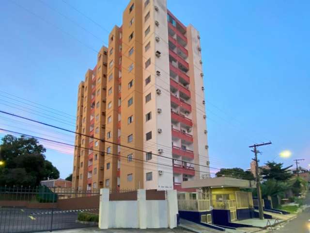 Apartamento em condomínio no Centro de Manaus