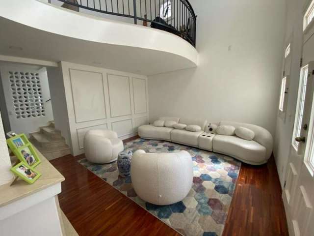 Casa para alugar em Belvedere 2 de 231.00m² com 4 Quartos, 2 Suites e 4 Garagens