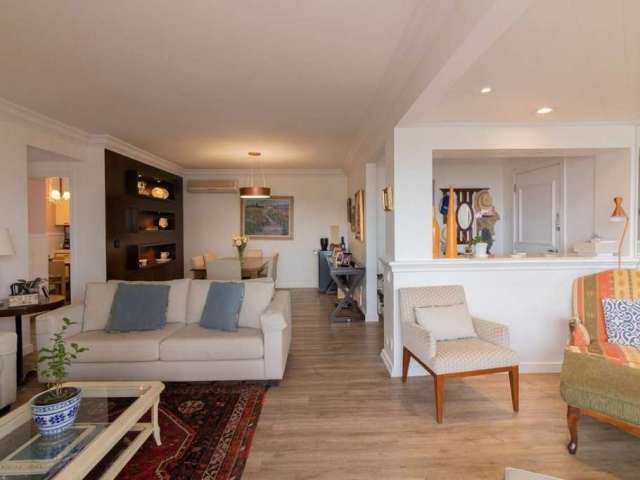 Apartamento para venda e aluguel em Moema de 170.00m² com 3 Quartos, 1 Suite e 2 Garagens