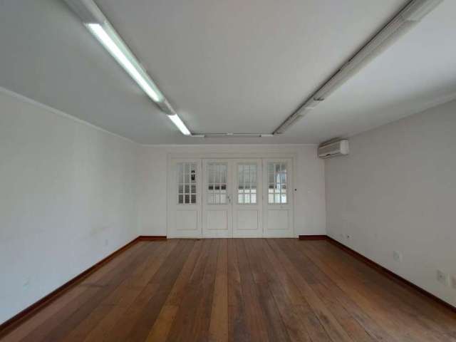 Cobertura para venda e aluguel em São Judas de 400.00m² com 3 Quartos, 2 Suites e 6 Garagens