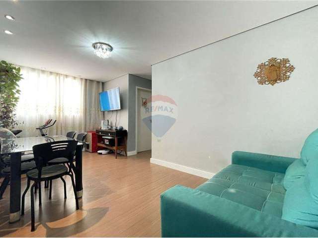 Apartamento para venda em Vila Furquim de 47.00m² com 2 Quartos e 1 Garagem