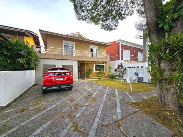 Casa de Condomínio para venda e aluguel em Granja Viana de 480.00m² com 4 Quartos, 4 Suites e 5 Garagens