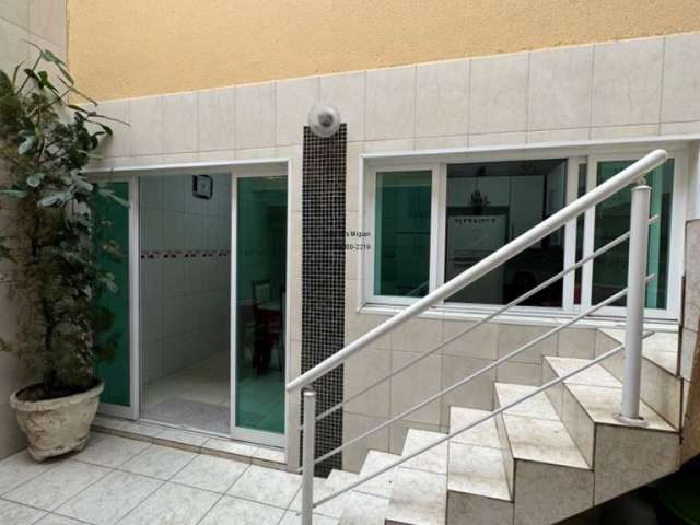 Casa para venda em Parque São Vicente de 186.00m² com 3 Quartos, 1 Suite e 2 Garagens