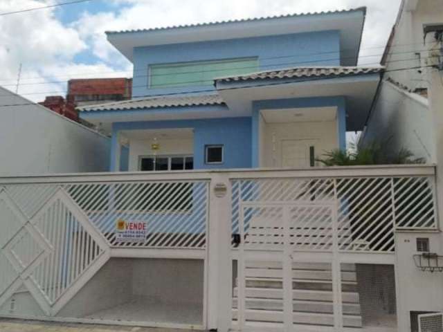 Casa para venda em Pirapora do Bom Jesus de 300.00m² com 3 Quartos, 1 Suite e 5 Garagens