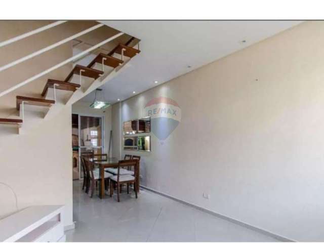 Casa de Condomínio para alugar em Vila Ema de 85.00m² com 2 Quartos, 2 Suites e 2 Garagens