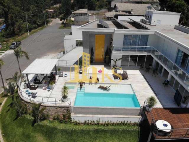 Casa para venda e aluguel em Chácara Lagoa Branca de 300.00m² com 5 Quartos, 5 Suites e 2 Garagens