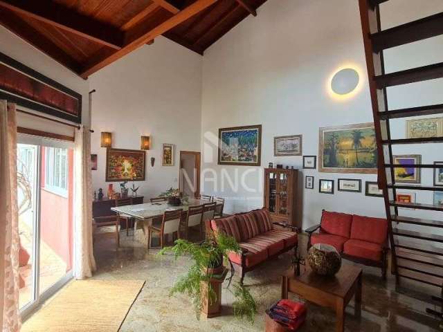 Casa para venda em Jardim Dos Ipês de 350.00m² com 3 Quartos, 1 Suite e 4 Garagens