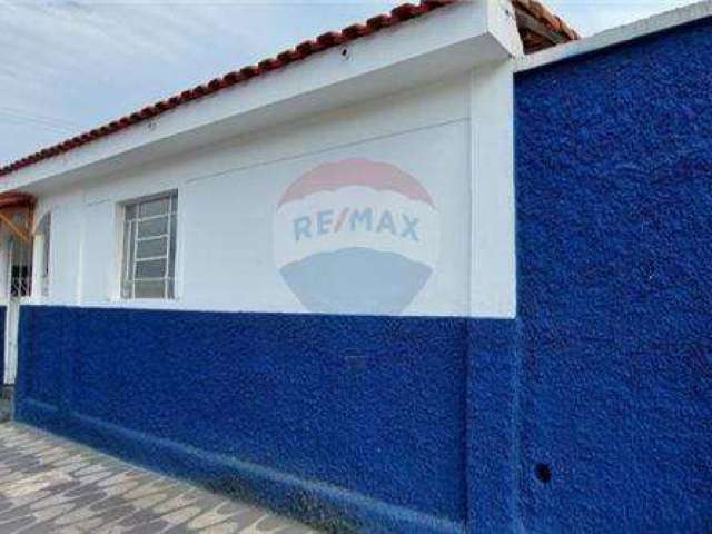 Casa para venda em Vila Expedicionários Cruzeirenses de 147.00m² com 3 Quartos, 1 Suite e 1 Garagem