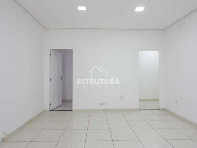 Sala Comercial para alugar em Vila Martins de 90.00m²