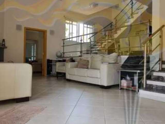 Casa de Condomínio para venda em Jardim Residencial Suzano de 530.00m² com 4 Quartos, 4 Suites e 4 Garagens