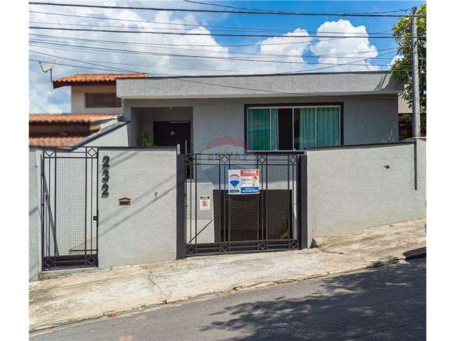 Sobrado para venda em Vila Junqueira de 384.93m² com 5 Quartos e 4 Garagens