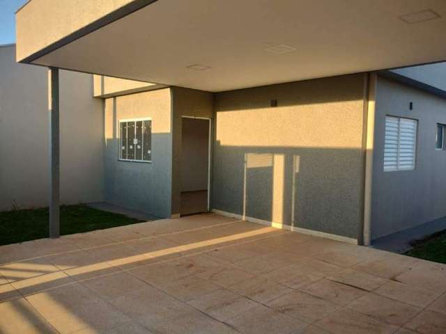 Casa para alugar em Residencial Doutor João Tajara de 120.00m² com 3 Quartos e 4 Garagens