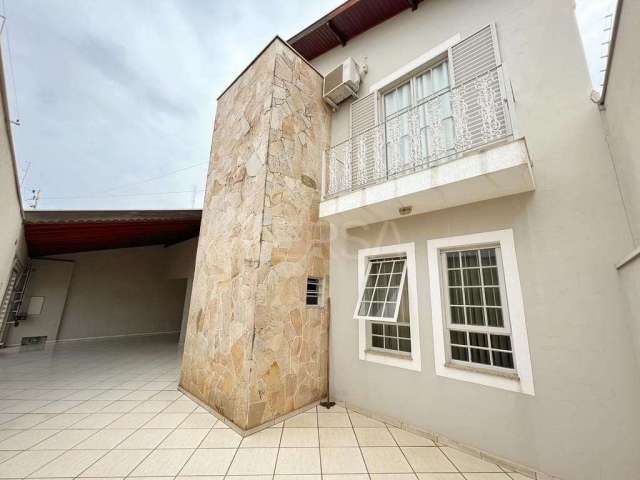 Casa para venda em Jardim São Paulo de 188.00m² com 3 Quartos, 1 Suite e 4 Garagens