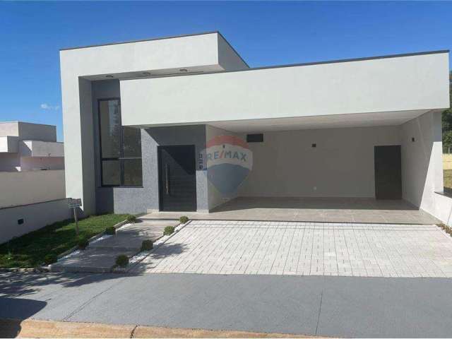 Casa de Condomínio para venda em Residencial Cidade Jardim de 156.00m² com 3 Quartos, 3 Suites e 4 Garagens