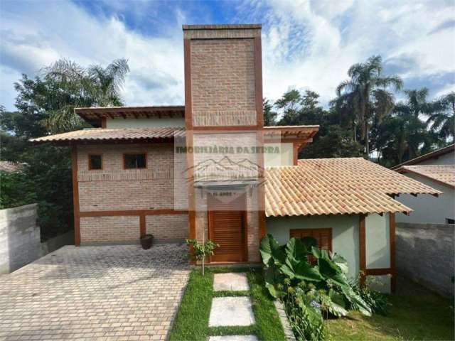 Casa com 3 quartos à venda na AMPP, Parque Petrópolis, Mairiporã, 230 m2 por R$ 1.300.000