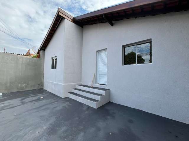 Casa com 3 quartos à venda na Rua Nilda Piccirilli Demarchi, 1-00, Núcleo Habitacional Mary Dota, Bauru, 149 m2 por R$ 279.000