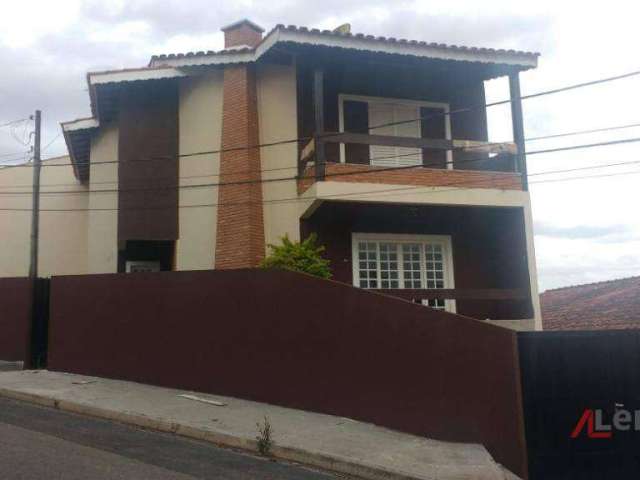 Casa com 3 dormitórios à venda de 178 m² no Jardim do Lago em Atibaia/SP - CA2572