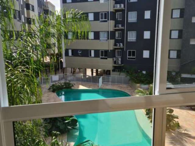 Apartamento com excelente vista para piscina