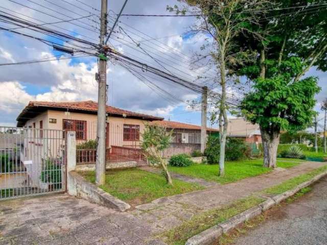 Sobrado com 4 dormitórios à venda, 682 m² por R$ 649.999,99 - Parolin - Curitiba/PR