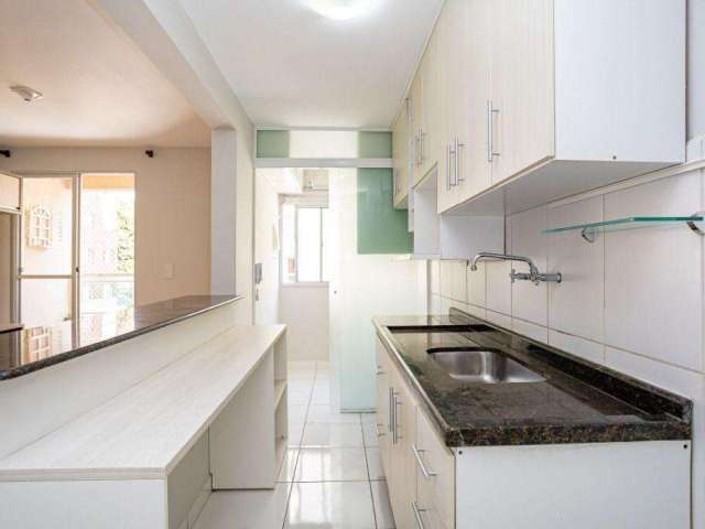 Apartamento com 3 dormitórios para alugar, 64 m² por R$ 2.758,00/mês - Portão - Curitiba/PR