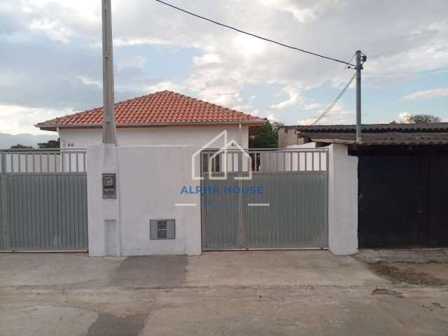 Casa à venda com 2 dormitórios e 2 vagas, aceita financiamento,  Conjunto Residencial Araretama, Pi