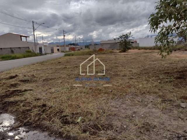 Amplo terreno à Venda, no bairro Residencial Araguaia (Moreira César) em Pindamonhangaba- SP, com 2