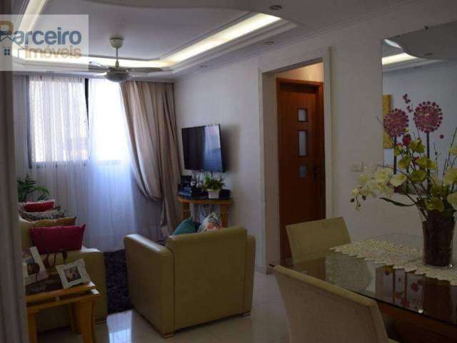 Apartamento com 2 dormitórios à venda, 60 m² por R$ 300.000,00 - São Mateus - São Paulo/SP