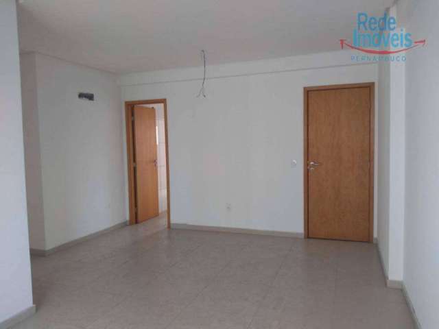 Apartamento com 3 dormitórios à venda, 96 m² por R$ 830.000,00 - Torre - Recife/PE