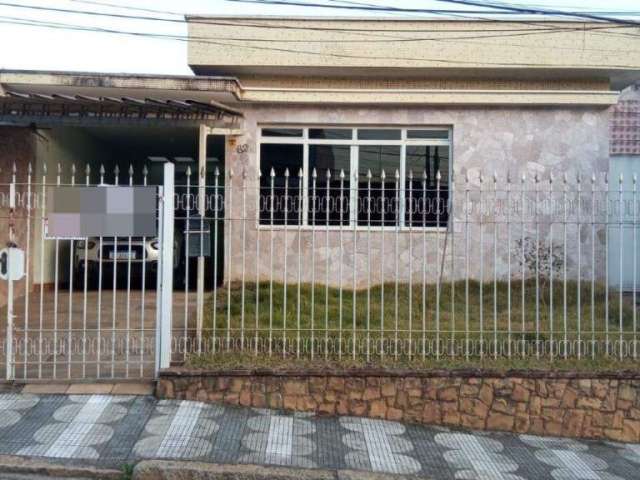 Casa Térrea para aluguel comercial, 4 quartos, 1 suíte, 2 vagas, Centro - Mogi das Cruzes/SP