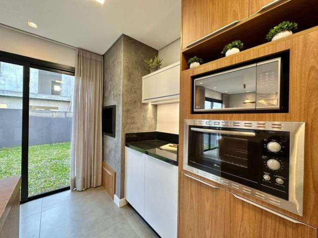 Sobrado 3 Dormitórios à venda no Bairro Arco Iris com 121 m² de área privativa