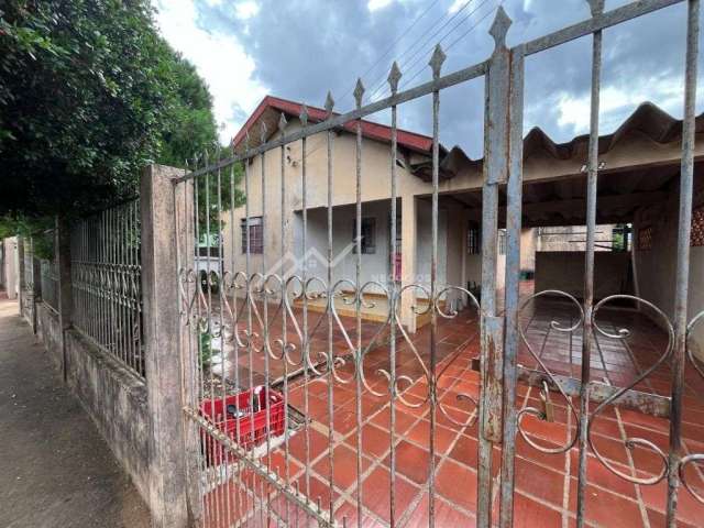 Casa à venda na Rua Reinaldo Massi, 832, Vila Oliveira, Rolândia, 245 m2 por R$ 690.000