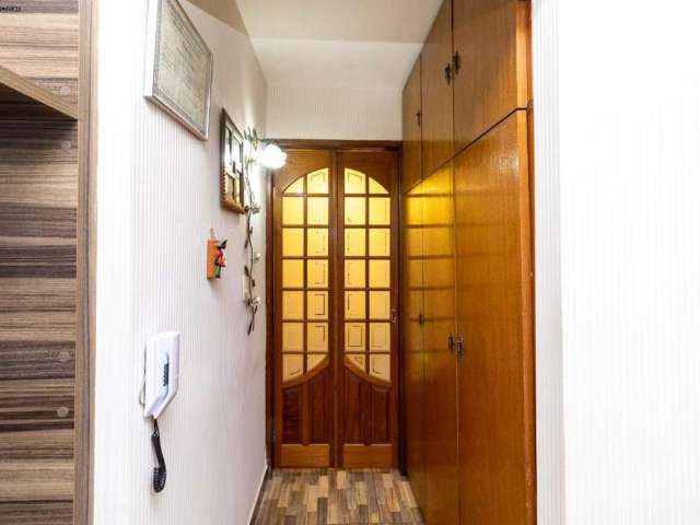 Apartamento para Venda em São Paulo, Moinho Velho, 3 dormitórios, 2 banheiros, 1 vaga