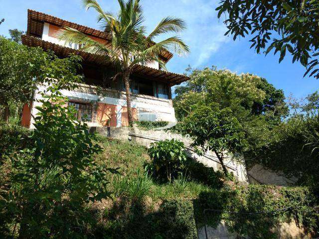 Casa com 4 dormitórios à venda, 202 m² por R$ 920.000,00 - Itaipu - Niterói/RJ